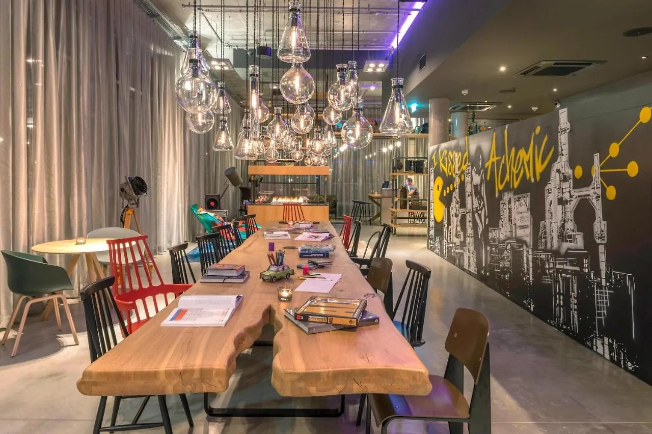Moxy Ludwigshafen Hotel 4*, Ludwigshafen am Rhein