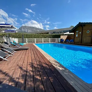 Le Néron - Logis Hotel Fontanil-Cornillon